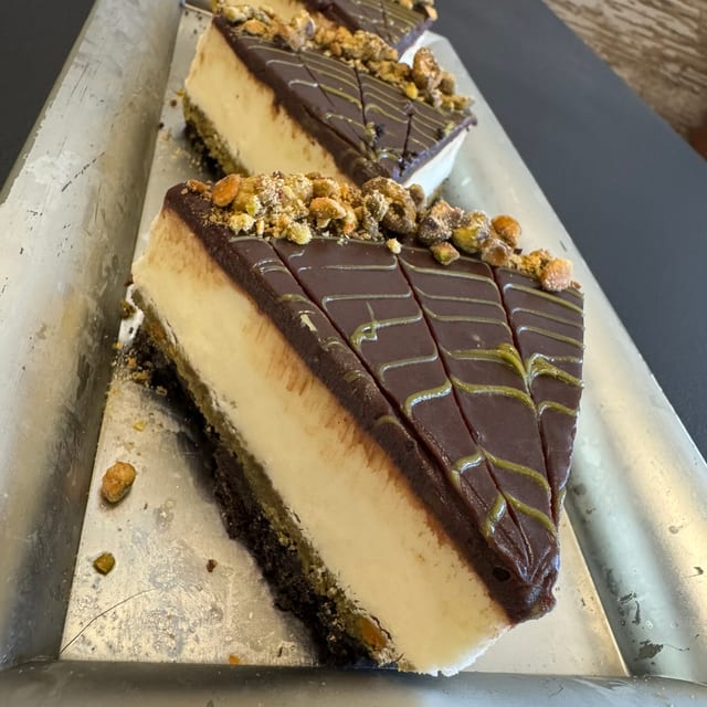 Dubai Chocolate Cheesecake.